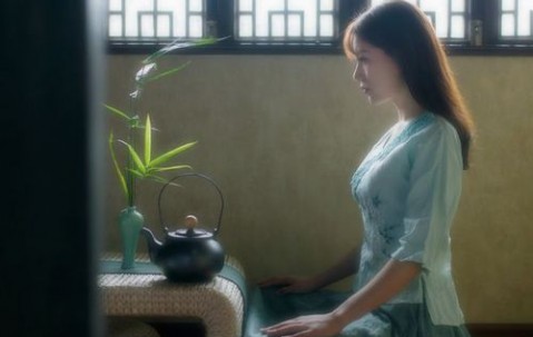 了解卵巢多囊早期症状，识别与应对