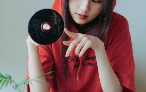 女人做排卵泡检查，了解生育健康的关键步骤